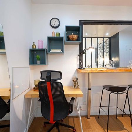 Fabulous Comfortable Studio With Updated Finishes And Design Next To Champ De Mars Apartment Paris Exterior photo